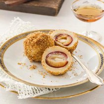 Zwetschgen-Marzipan-Knödel