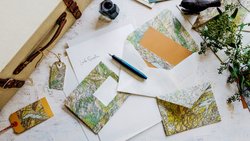 Gutschein, persönliche Zeilen, Grüsse aus der Ferne – in einer Landkarte verpackt, kommt alles besonders hübsch daher.
