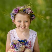 Mias Augen strahlen.