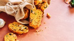 Zum Weisswein statt zum Vin Santo: Diese herzhaften Cantuccini machen sich bestens als Apérogebäck oder als herzhafter Snack für zwischendurch.