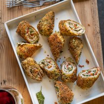 Alpsäuli-Roulade mit Ricotta und Dörrtomaten